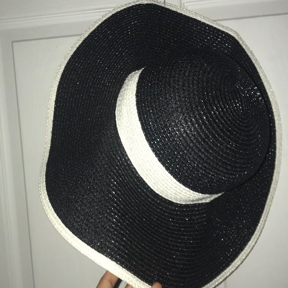 Sun hat - Picture 2 of 2